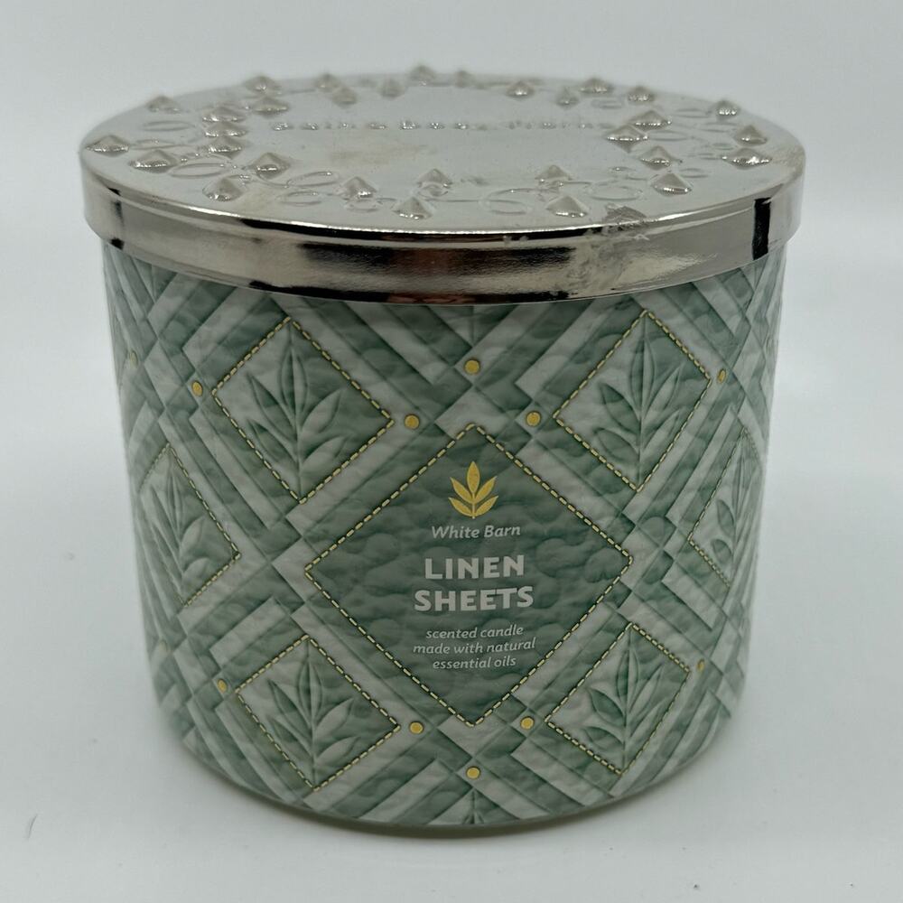 Bath & Body Works NEW Linen Sheets 3-wick candle White Barn